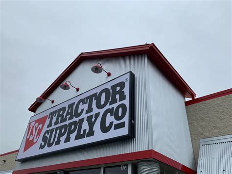 Tractor supply mckinney - Applies to first qualifying Tractor Supply purchase made with your new TSC Store Card or TSC Visa Card within 30 days of account opening. Must be a Neighbor’s Club member to qualify. You will receive $20 in Rewards if your first qualifying purchase is between $20 -$199.99 or $50 in Rewards if your first qualifying purchase is at least $200. 